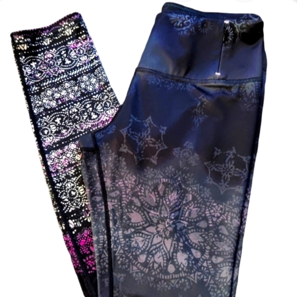 Cala by Carrie Underwoof - Picture 1 of 5